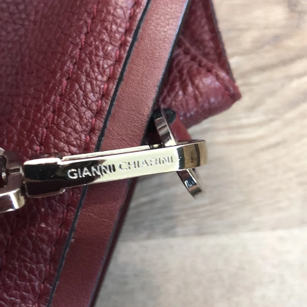 Gianni Chiarini Leather Made in Italy Bag - Picture 9 of 17